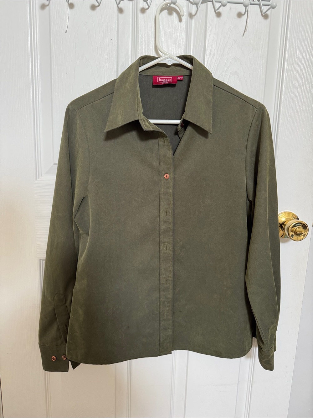 Haggar Olive Green Button-Front Collared Shirt